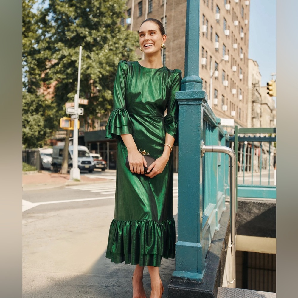 Tuckernuck | Pomander Place Emerald Crinkle Lurex Lillith Dress